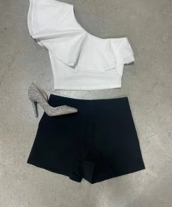 Eesome Suited For Me Shorts And Blazer