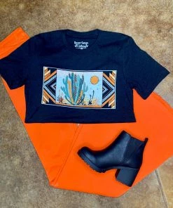 The Ranch House Pheonix Graphic Tee Curvy Gals