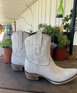 Women Lane Lexington Bootie