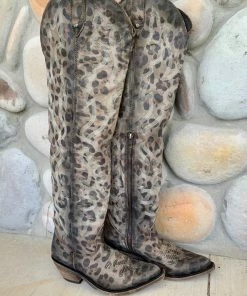 The Ranch House Liberty Black Allyssa Chita T-Moro Collections