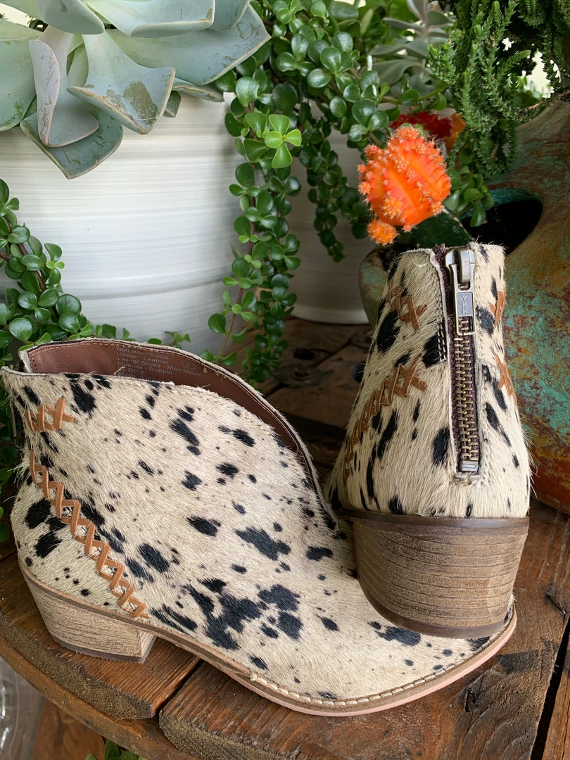 The Ranch House All Roads Lead Home Booties Shoes 4 The Ranch House All Roads Lead Home Booties Shoes