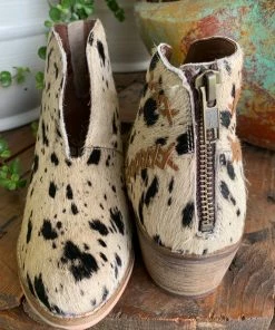 The Ranch House All Roads Lead Home Booties Shoes 10 The Ranch House All Roads Lead Home Booties Shoes