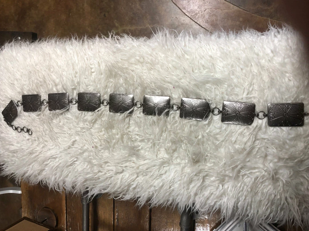 The Ranch House Accessories The Bad Betty Chain Belt 4 The Ranch House Accessories The Bad Betty Chain Belt