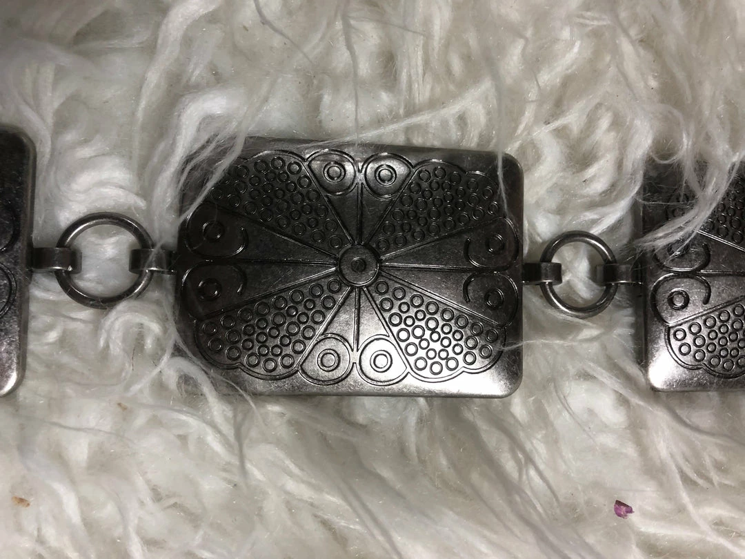 The Ranch House Accessories The Bad Betty Chain Belt 5 The Ranch House Accessories The Bad Betty Chain Belt