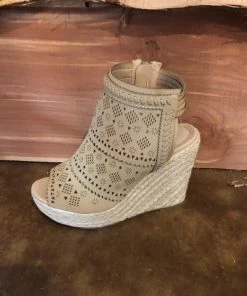 The Ranch House The Gloria Nude Wedge