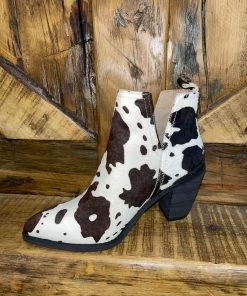 Very Volatile Boots Cowin' Around The Town