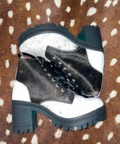 Alcala's Alondra Cowhide Combat Boots