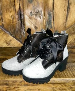 Alcala's Alondra Cowhide Combat Boots