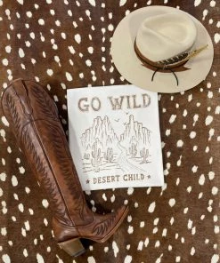 Tris Bien Go Wild Desert Child Graphic Tee Women