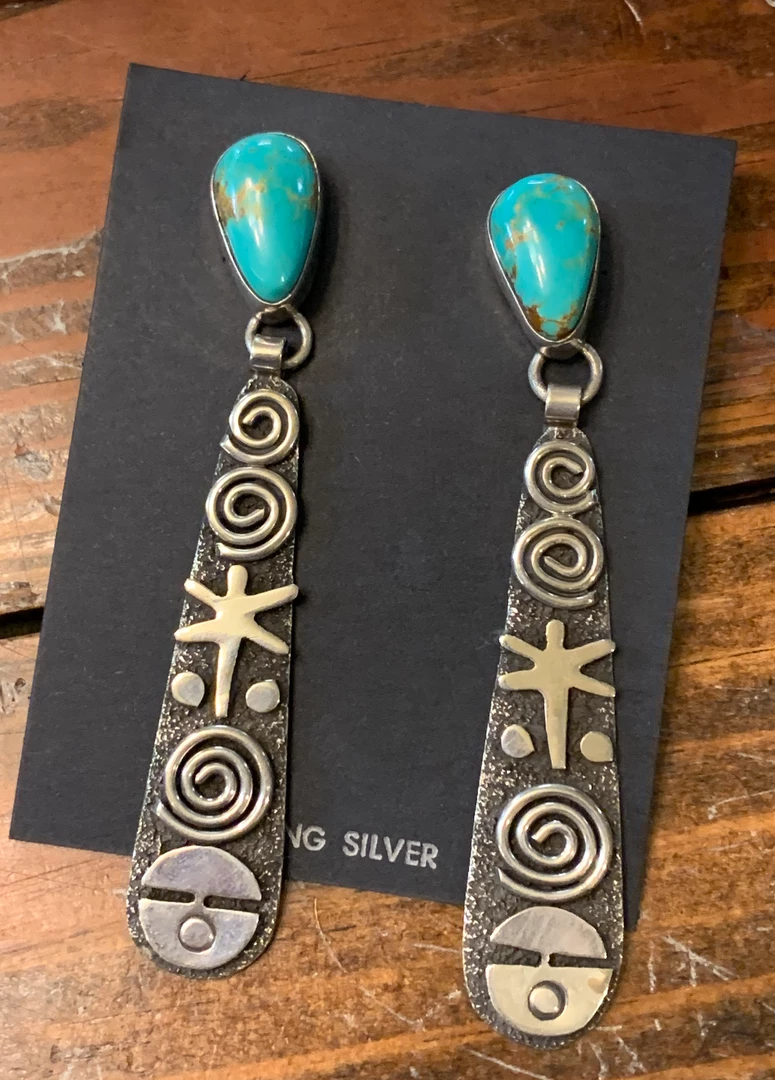 The Ranch House Petroglyph Turquoise Set Accessories 6 The Ranch House Petroglyph Turquoise Set Accessories