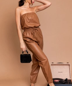 The Ranch House Women Camel Leather Jogger