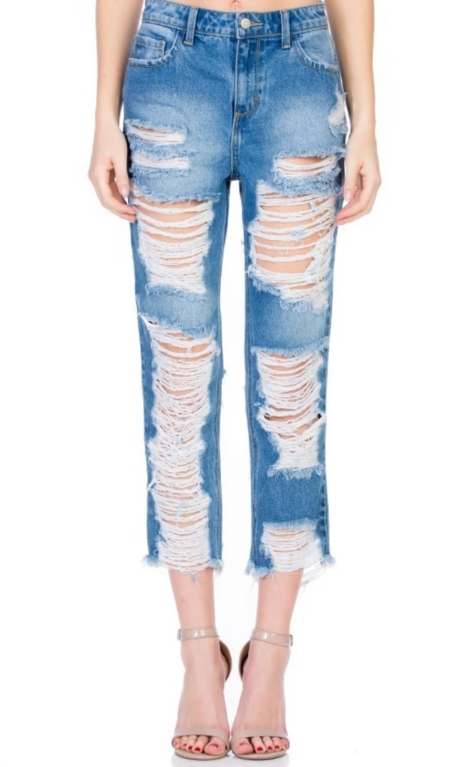 The Ranch House Women No Sensor Extreme Distressed Jeans 7 The Ranch House Women No Sensor Extreme Distressed Jeans