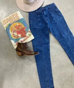 Wishlist Women Rockin The Retro Denim Jeans