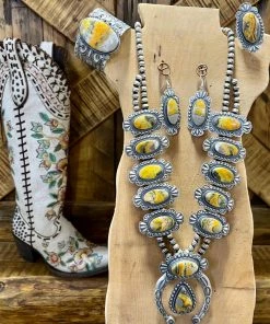 The Ranch House Yellowstone Bumblebee Squash Sets