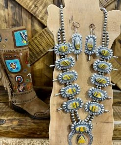 The Ranch House Yellowstone Bumblebee Squash Sets