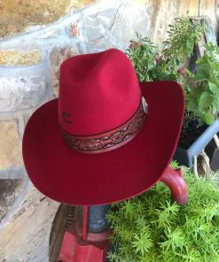 The Ranch House Charlie 1 Horse - Chief Hat In Red