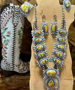 The Ranch House Yellowstone Bumblebee Squash Sets