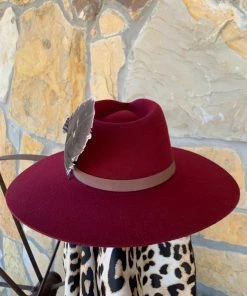 Charlie 1 Horse Teepee Hat