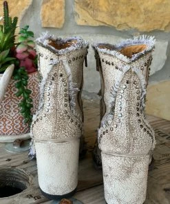 The Ranch House Collections Old Gringo Carla Floral Bootie - Crackled White