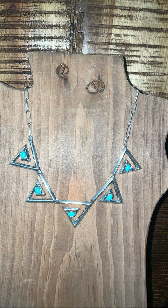 Rio Grande Accessories Triangle Turquoise Necklace 3 Rio Grande Accessories Triangle Turquoise Necklace